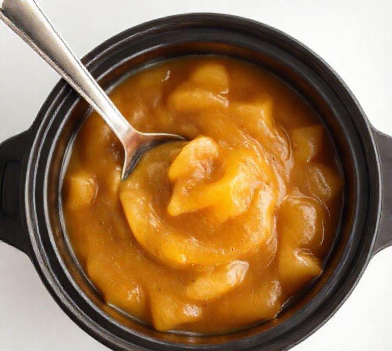 Applesauce Slow Cooker Recipe (Guide)